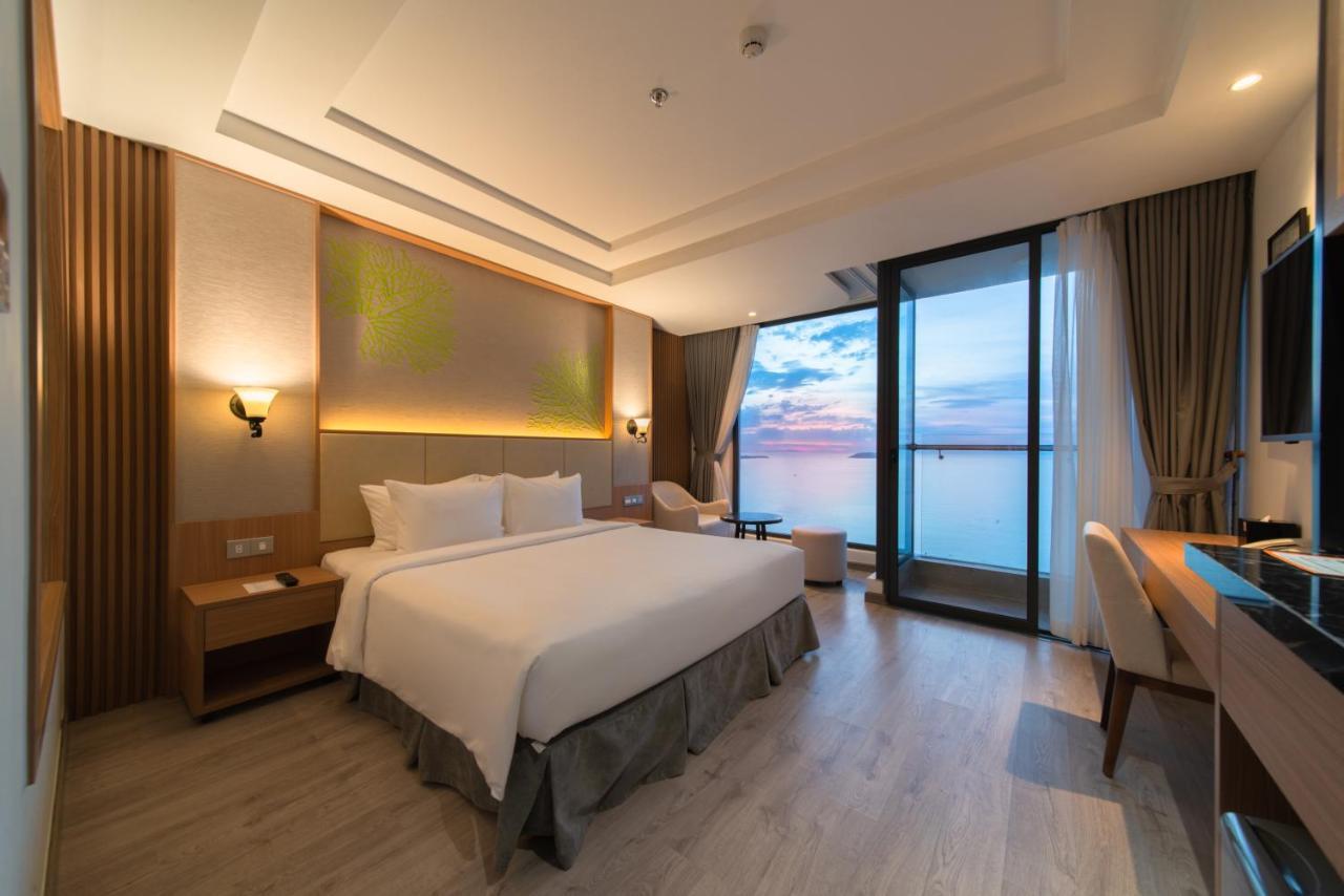 Navada Beach Hotel Nha Trang Buitenkant foto