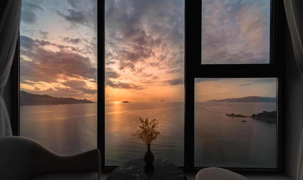 Navada Beach Hotel Nha Trang Buitenkant foto