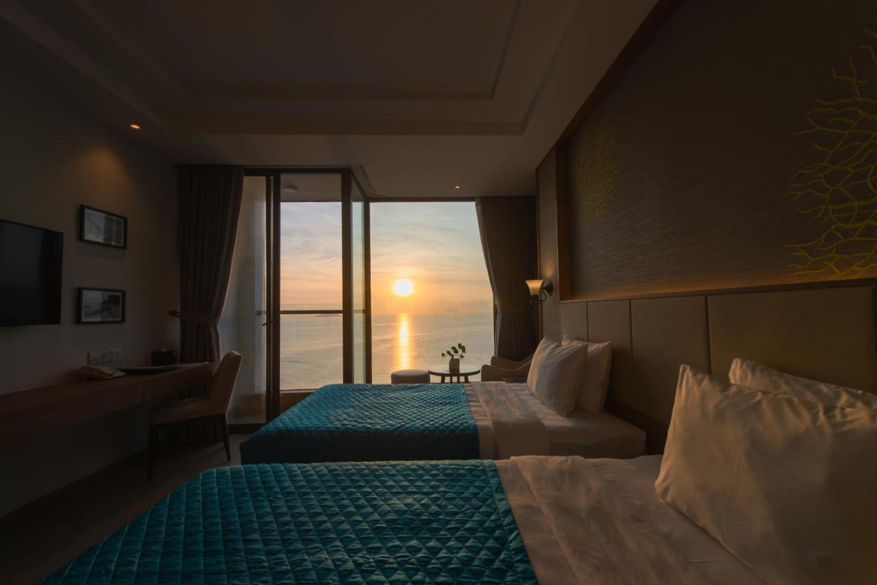 Navada Beach Hotel Nha Trang Buitenkant foto