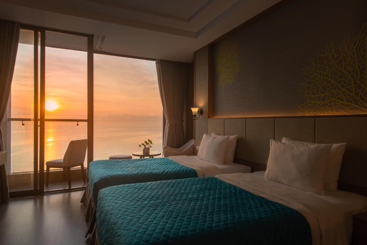 Navada Beach Hotel Nha Trang Buitenkant foto