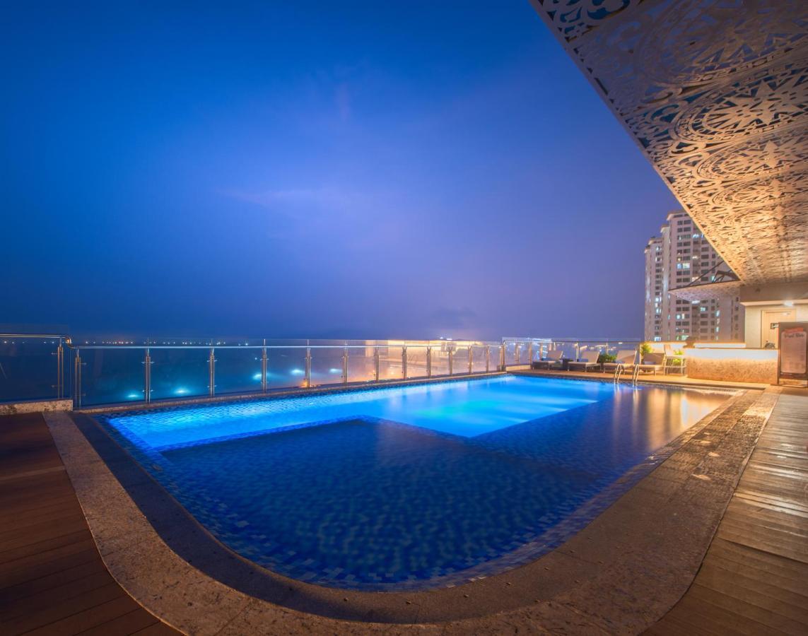 Navada Beach Hotel Nha Trang Buitenkant foto
