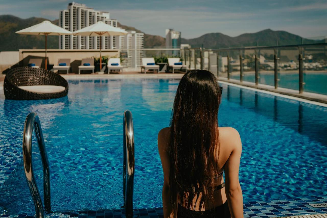 Navada Beach Hotel Nha Trang Buitenkant foto