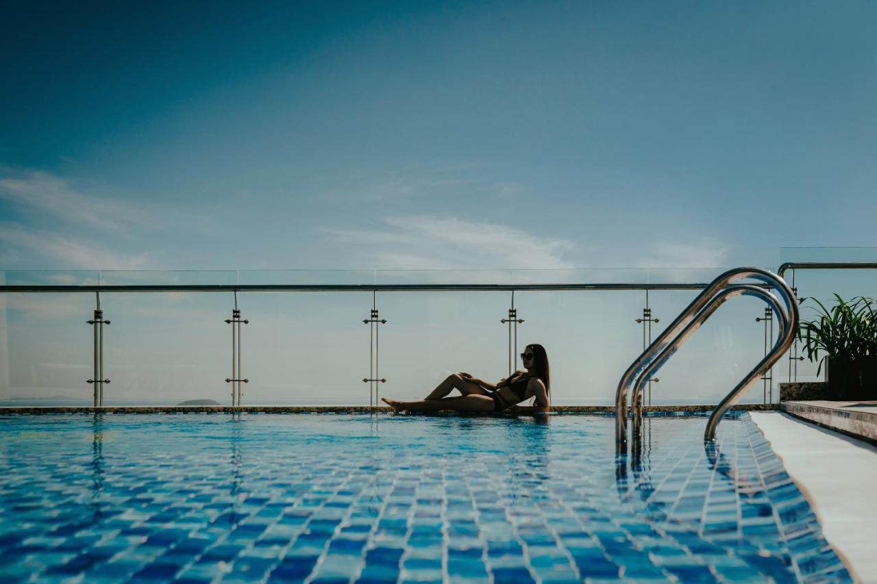 Navada Beach Hotel Nha Trang Buitenkant foto
